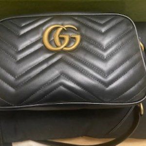 Gucci Marmont Black Leather Small Shoulder Bag